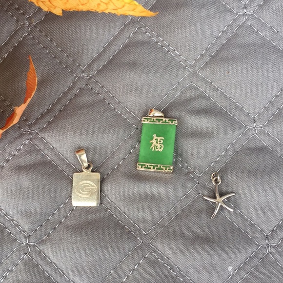 Sterling charms - Picture 1 of 2